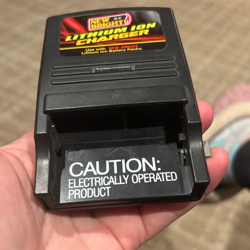 New Bright Black Lithium Ion Charger